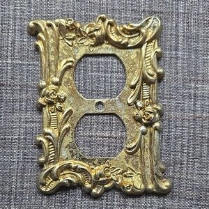 Vintage 60s Raised Ornate Flower Outlet Switch Cover Plate From Charm N Style